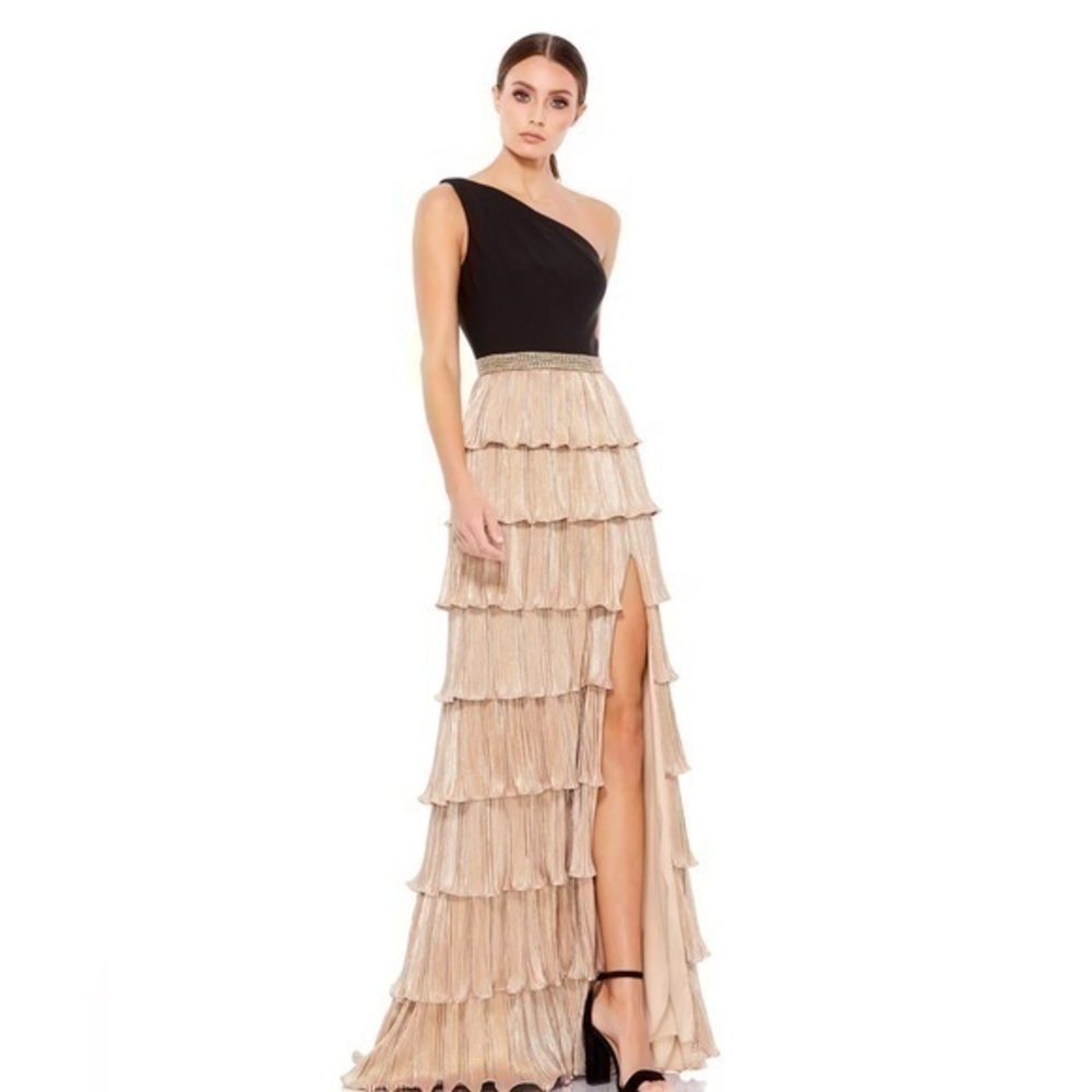 MAC DUGGAL Gold One Shoulder Layered Metallic Ruffle Evening Gown
